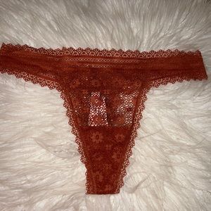 🆕 VS LACE THONG